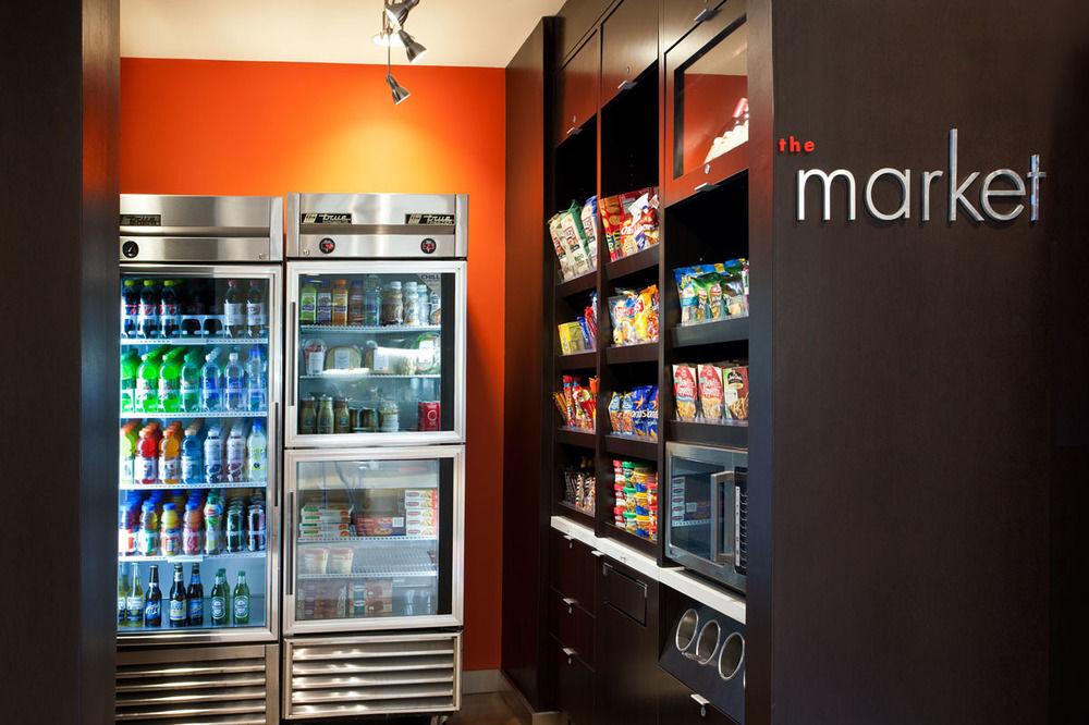 Courtyard By Marriott Denver Airport Extérieur photo