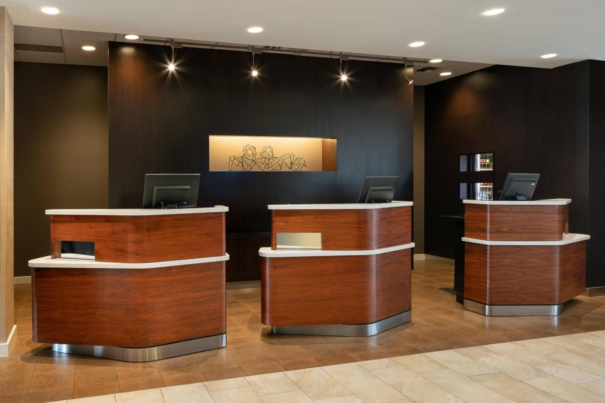 Courtyard By Marriott Denver Airport Extérieur photo