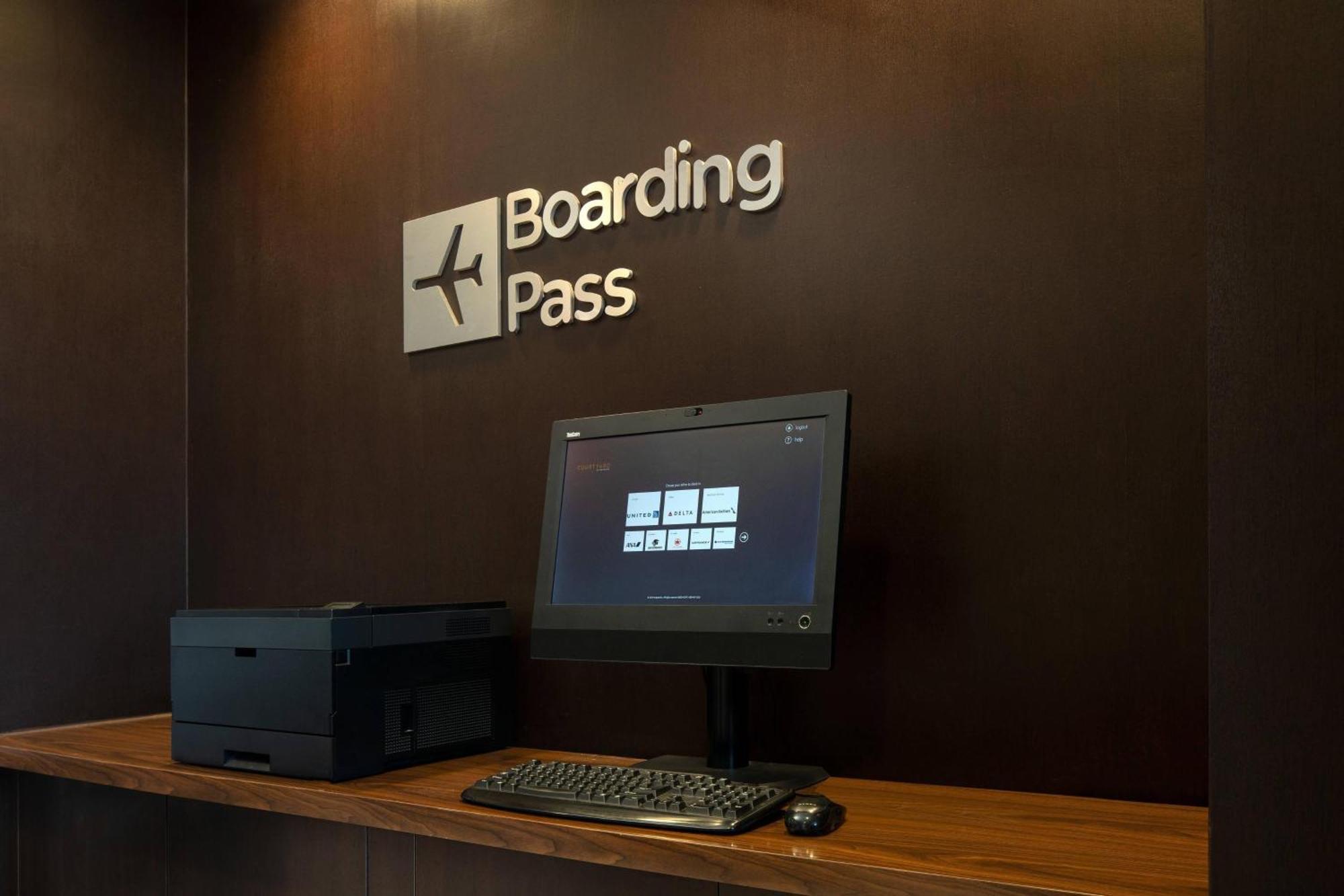 Courtyard By Marriott Denver Airport Extérieur photo